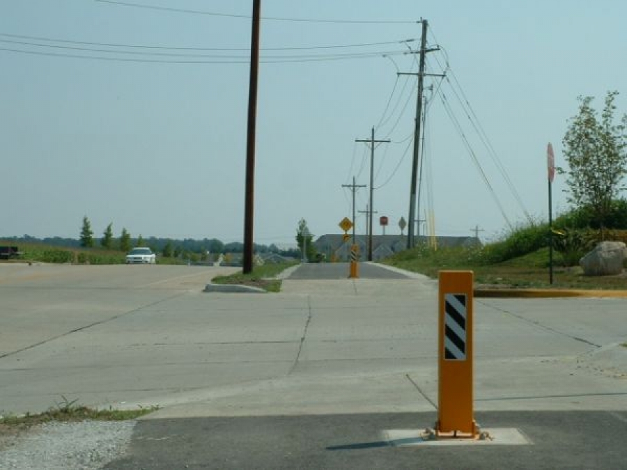 TrafficGuard, Inc Single Post - Pedestrian Trail, West LaFayette, IN