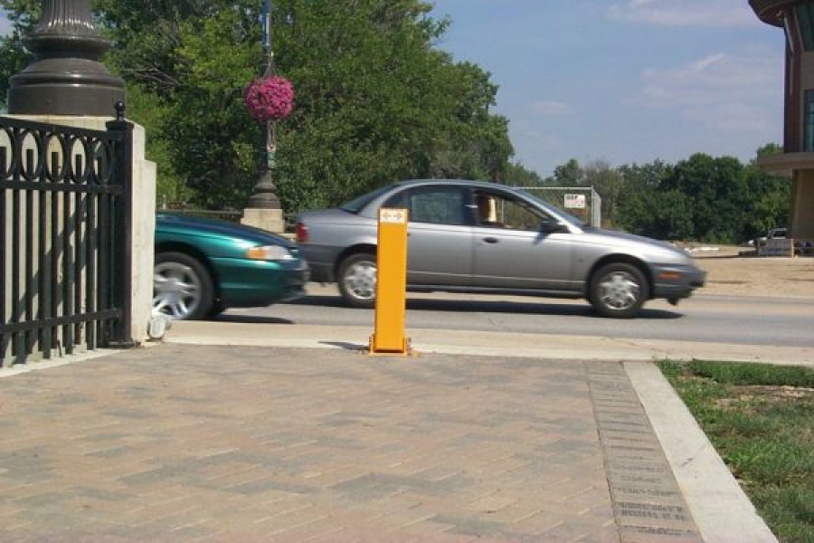 TrafficGuard, Inc Single Post - Parking Lot Bollards Pedestrian Walkway, Elgin, IL